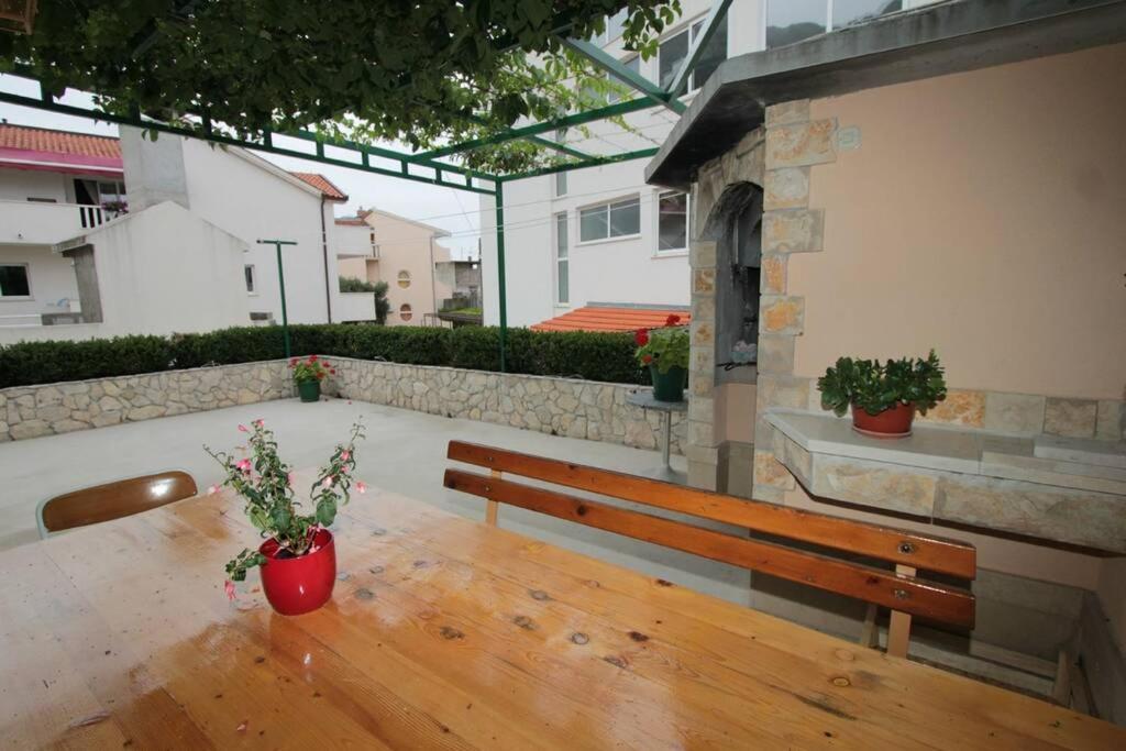 Cosey Studio Apartment For 2 Free Private Parking Makarská Exteriér fotografie